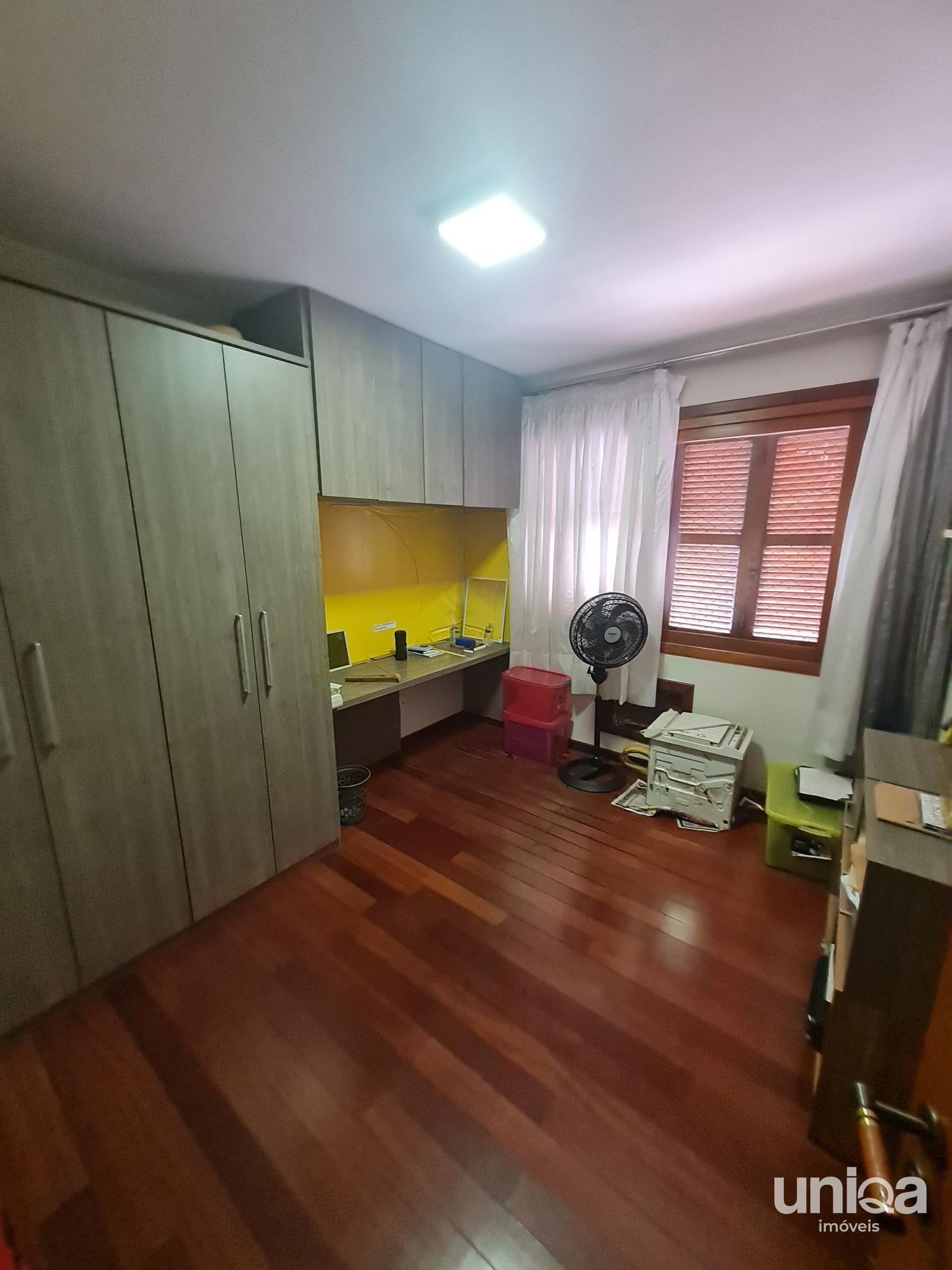 Cobertura 4 quartos escritório 2 vagas garagem ed Village Center Centro Sta Mari