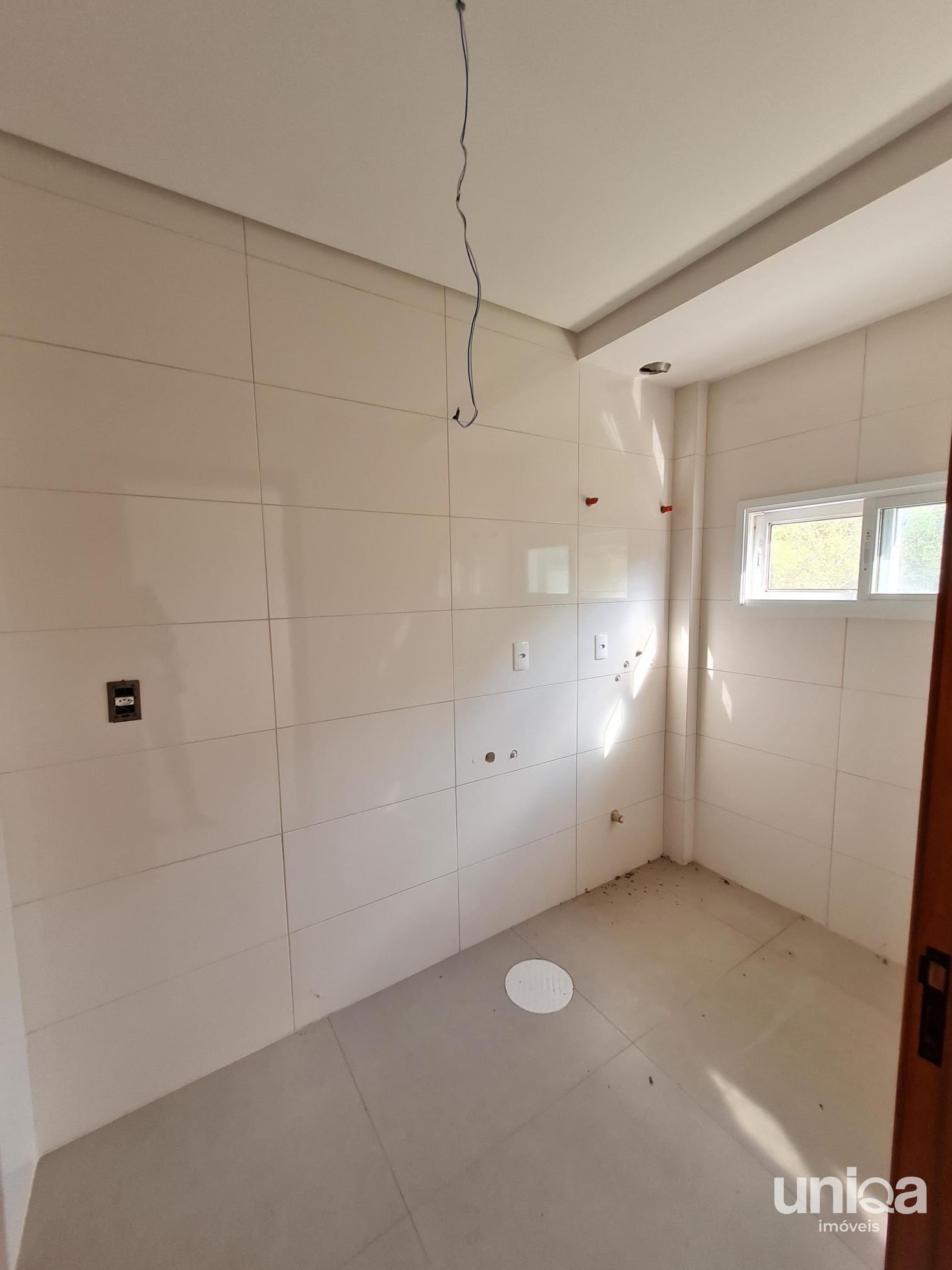 Apartamento 03 dormitórios Suíte Lareira Churrasqueira Garagem próximo ao Riachu