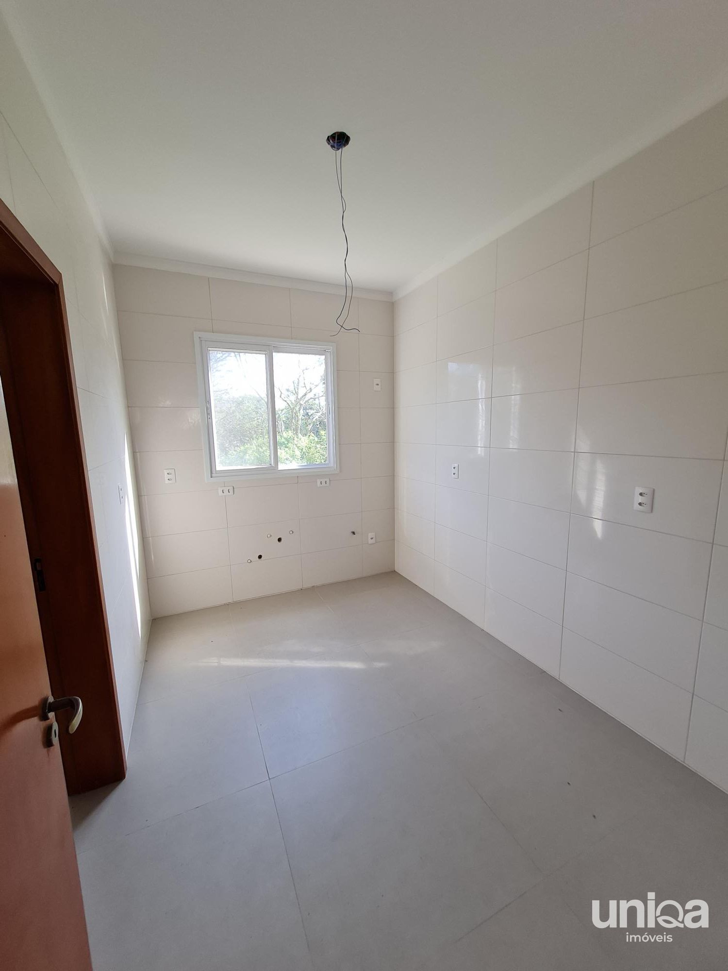 Apartamento 03 dormitórios Suíte Lareira Churrasqueira Garagem próximo ao Riachu