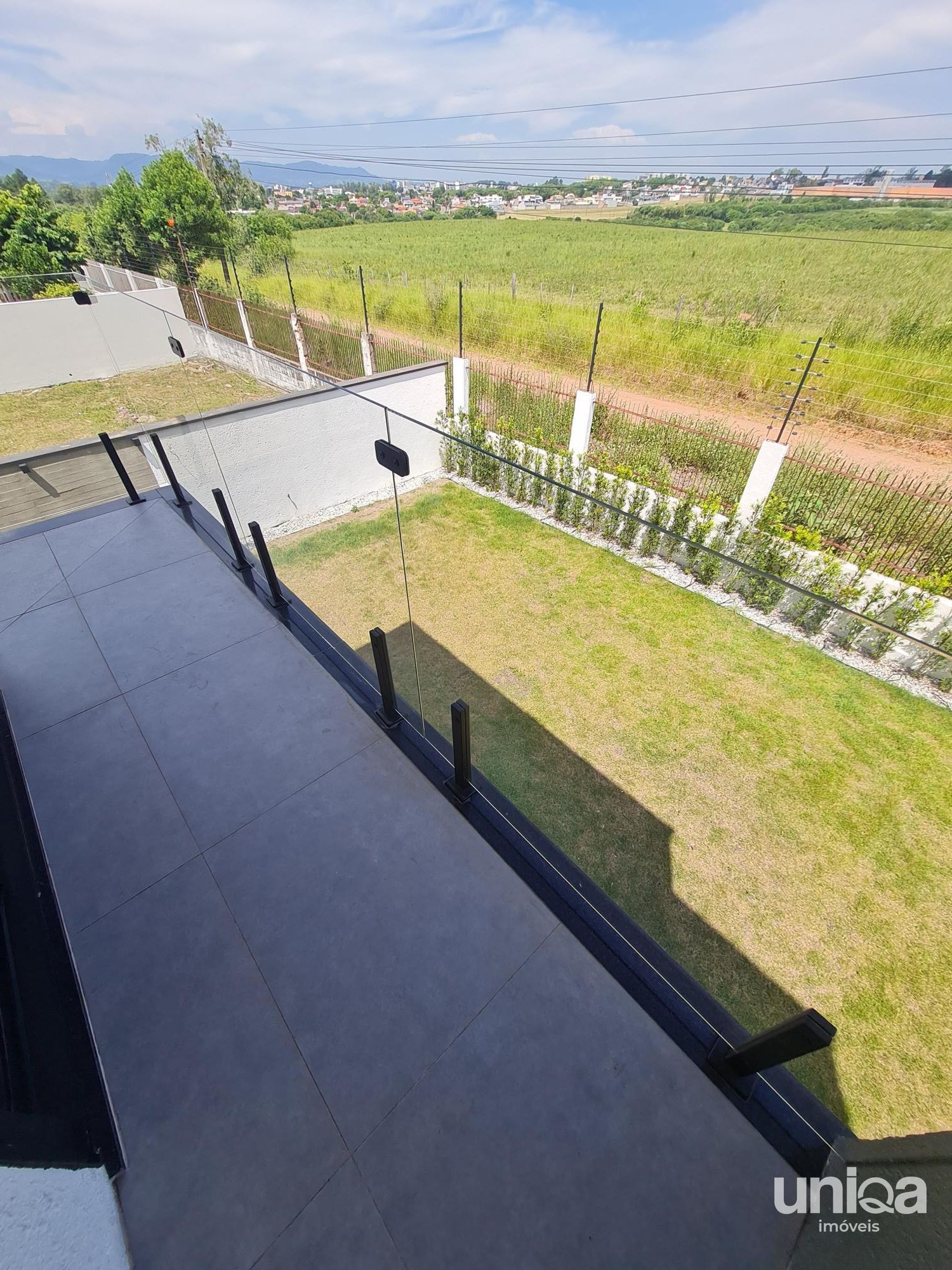 Casa nova 3 suítes + escritório térreo Cond Viareggio em Camobi Santa Maria