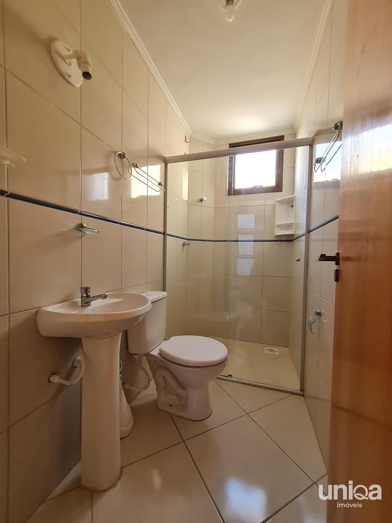 Apartamento 01 Dormitório para venda com sacada churrasqueira e garagem em Santa