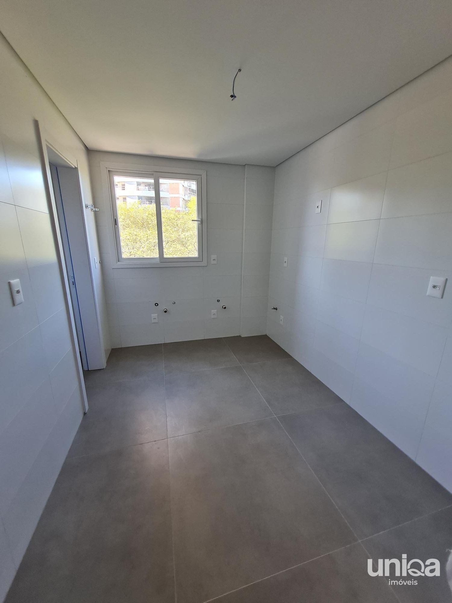 Apartamento 03 suítes a venda no centro de Santa Maria no ed Castro Alves
