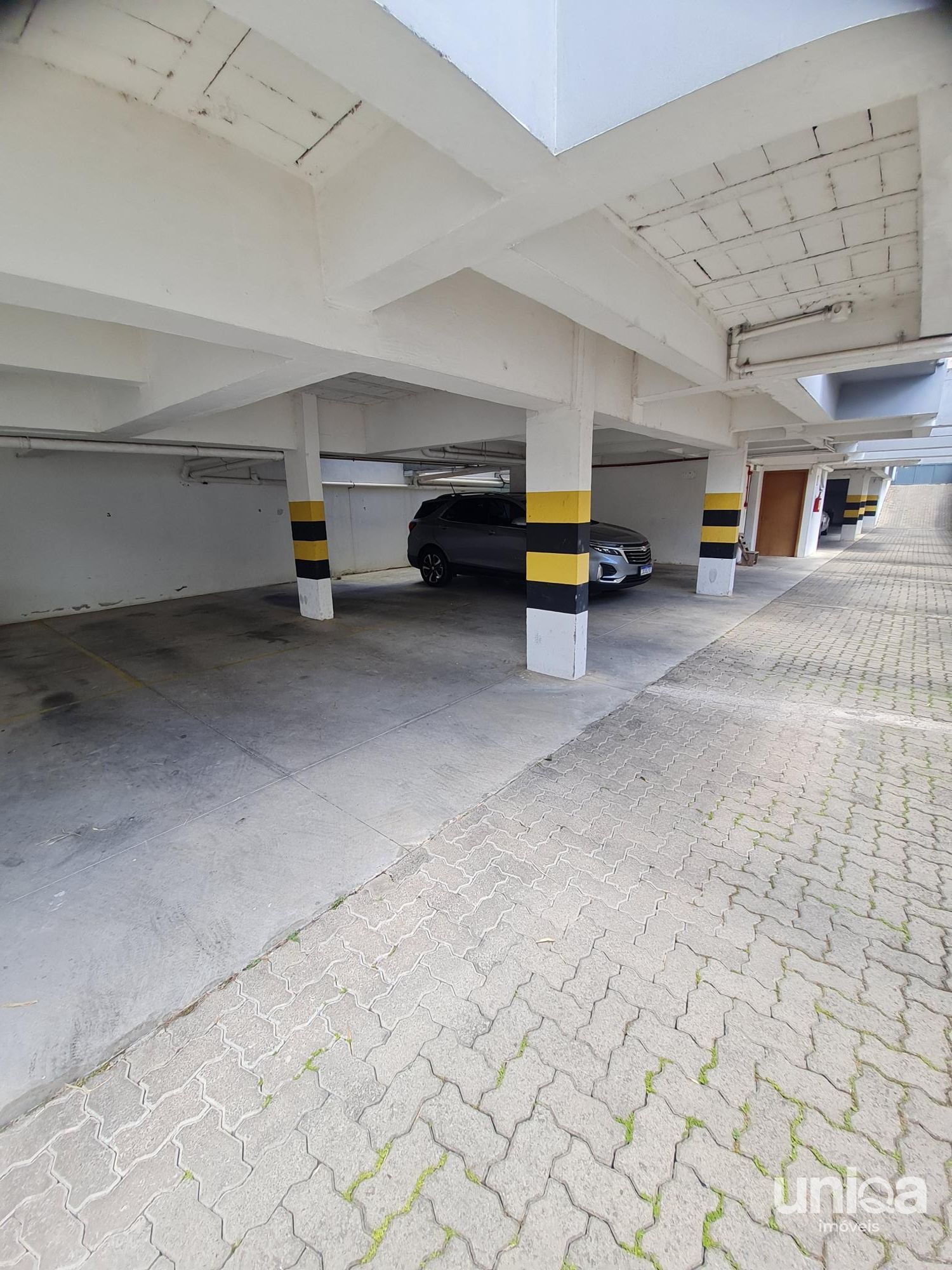 Vendo Apto 2dorm Suíte Sacada Churrasqueira Elevador Garagem ed Palazzo Hubner