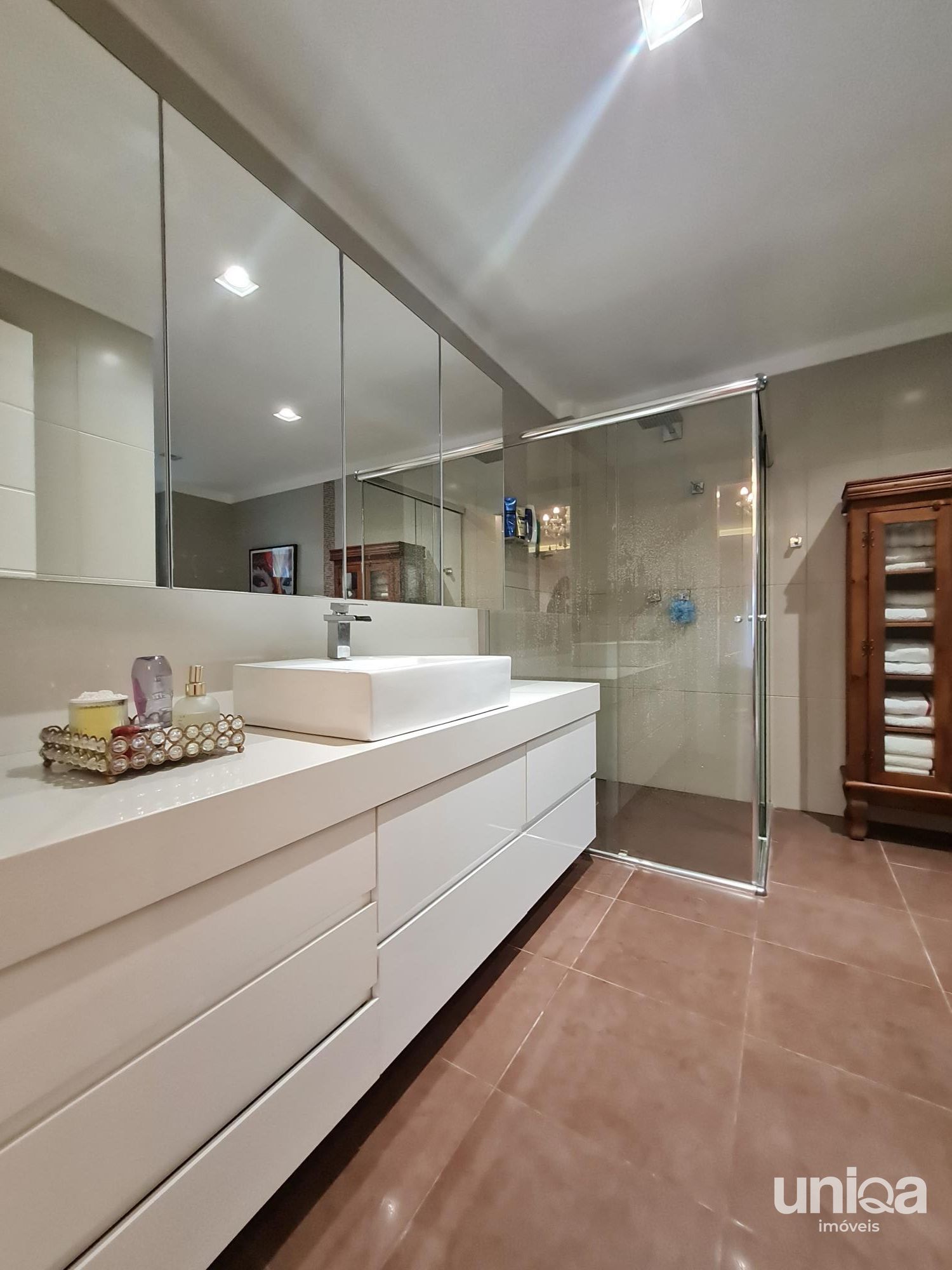 Apartamento LUXO para venda no Crystal Palace em Santa Maria