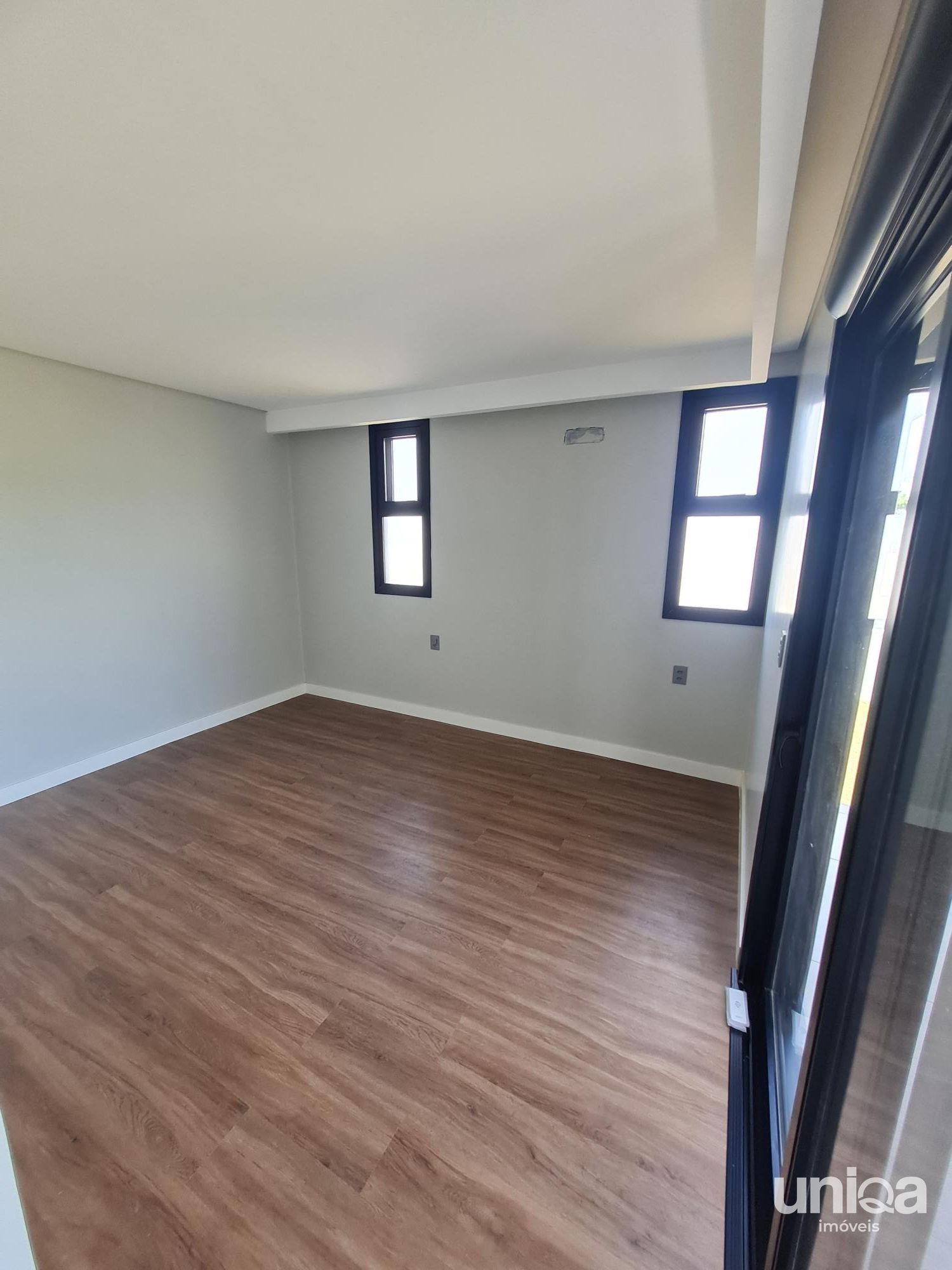 Casa nova 3 suítes + escritório térreo Cond Viareggio em Camobi Santa Maria