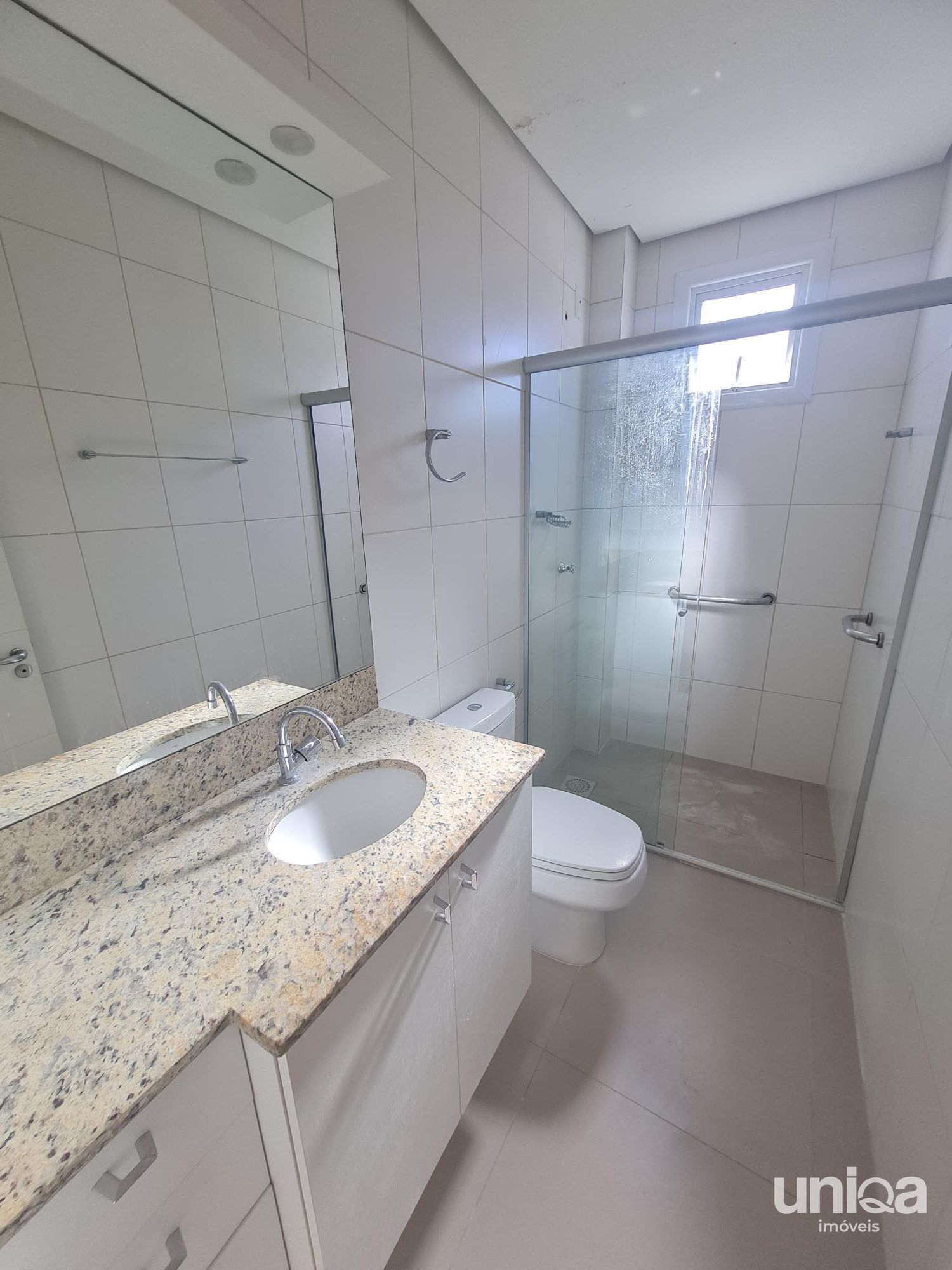 Apto para venda 2 dormitórios suíte elevador Garagem Res Schio bairro Fátima