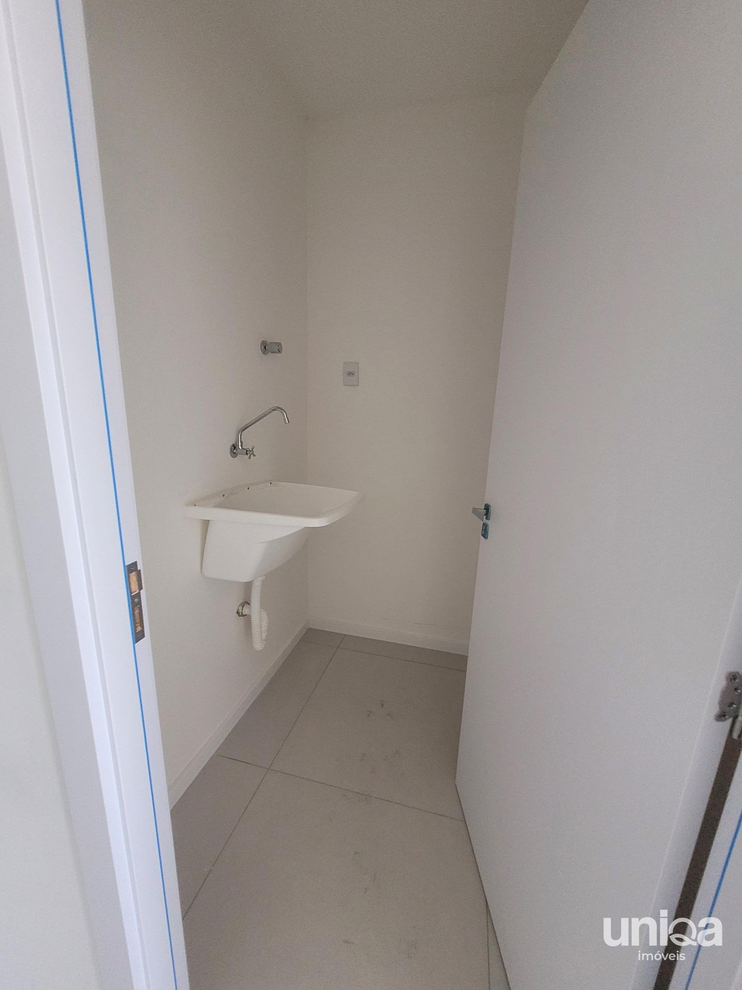 Sala comercial próximo ao Hospital de Caridade em Santa Maria - foto 4