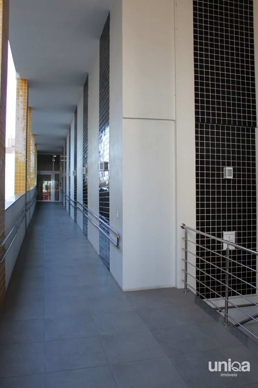 Apartamento de 02 dormitório Mobiliado no ed Torre de Vicenza em Santa Maria
