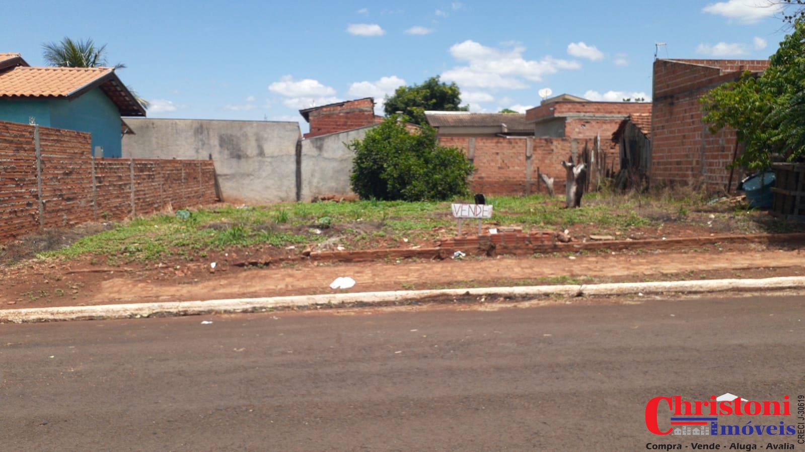 Lote/Terreno de 318m² no bairro Jardim Guaporé, em Ourinhos | Eu Corretor