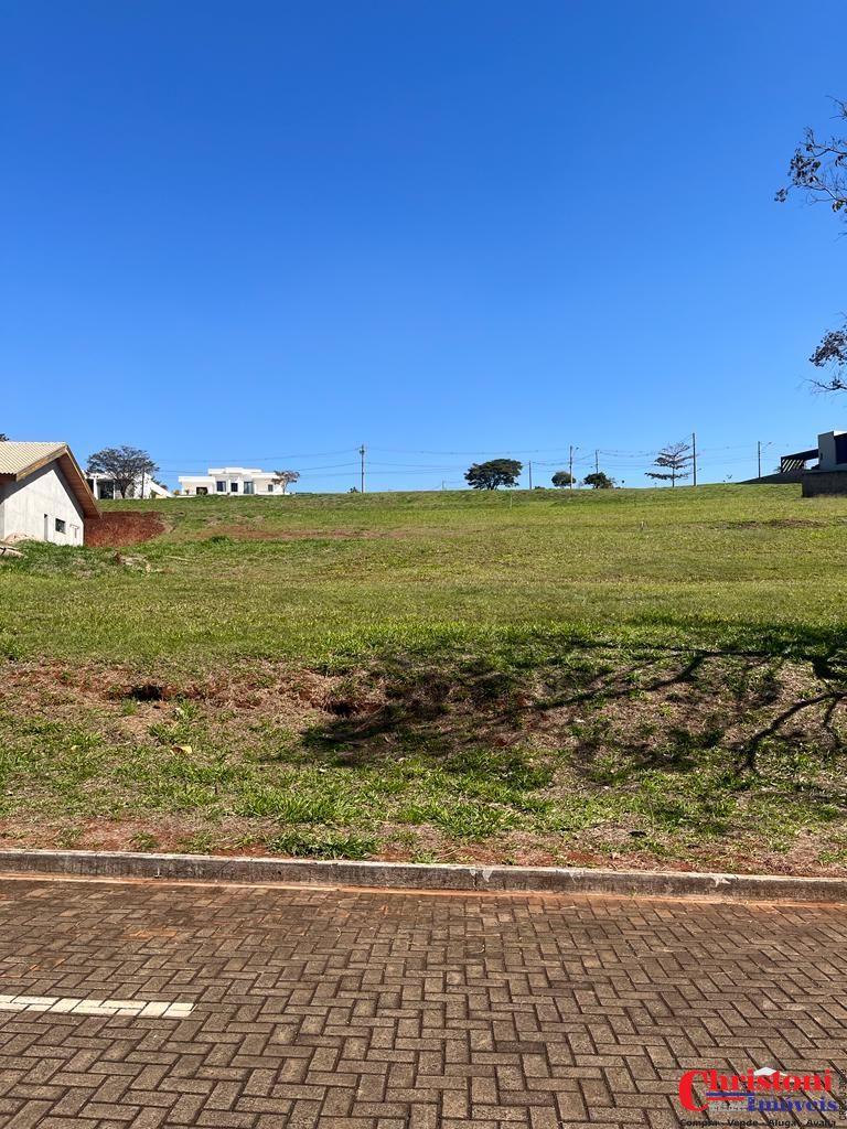 Lote/Terreno de 1500m² no bairro Jardim Guaporé, em Ourinhos | Eu Corretor