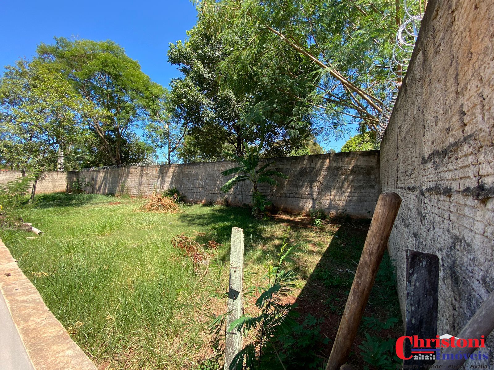 Chácara de 3 quartos, no bairro Distrito Industrial Doutor Hélio Silva, em Ourinhos | Eu Corretor