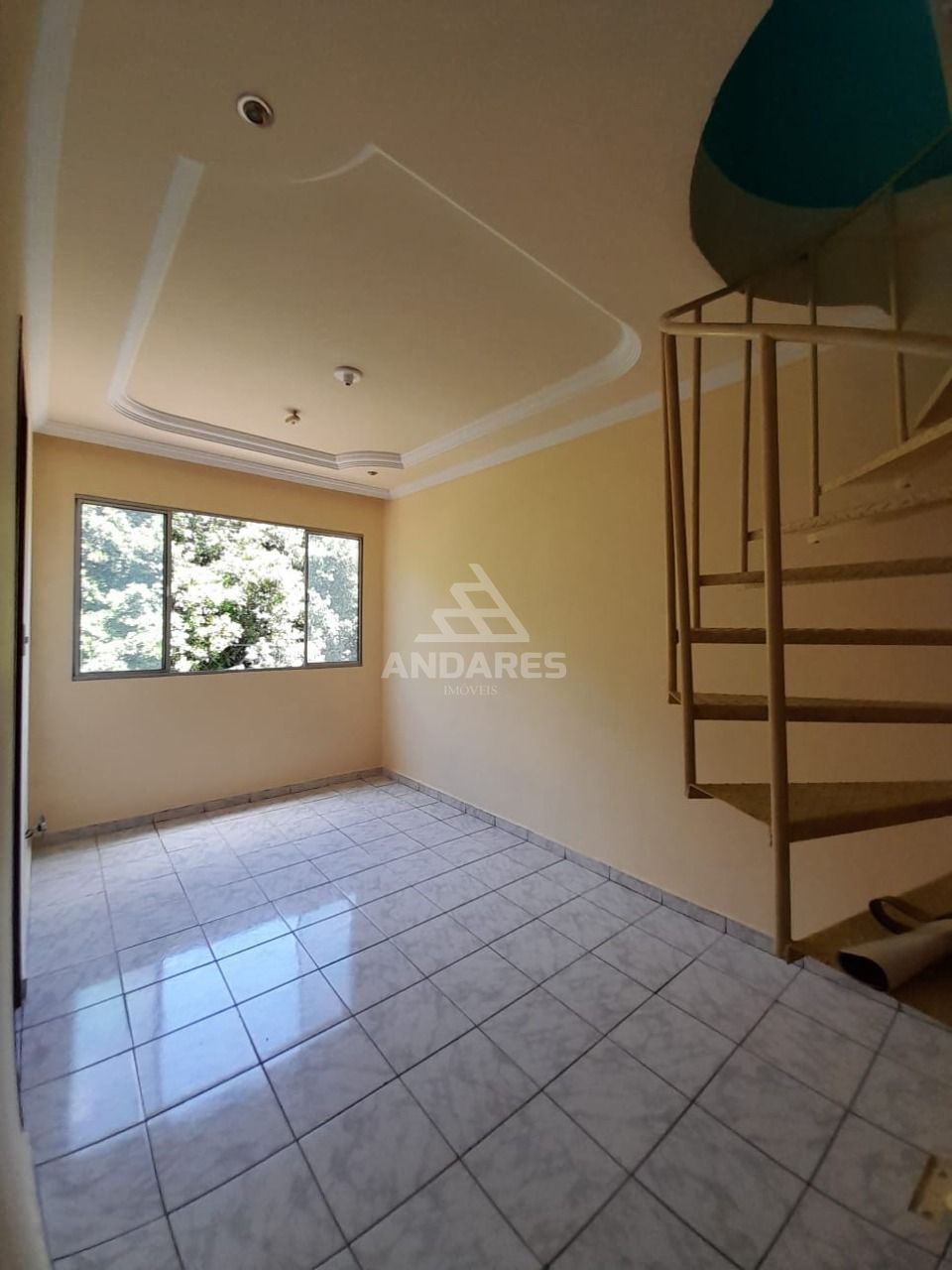 Apartamento à venda com 3 quartos, 118m² - Foto 1