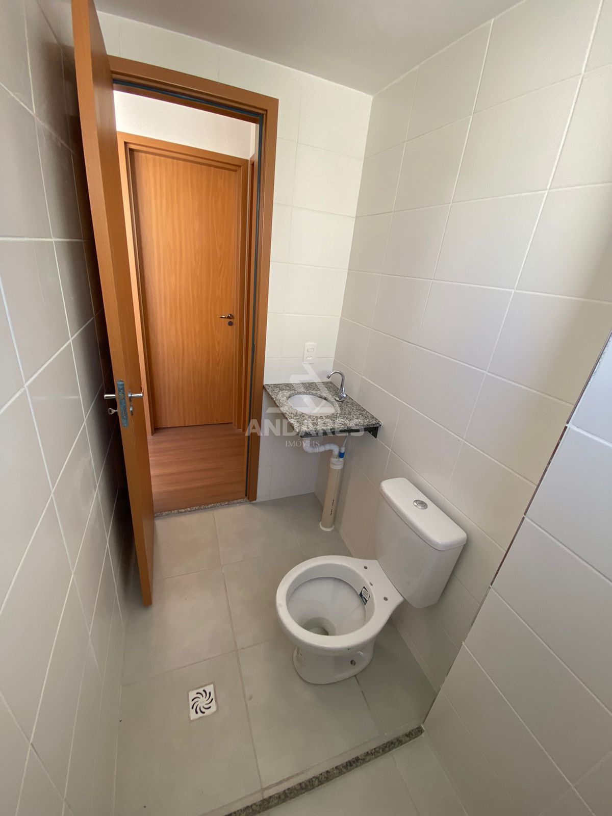 Apartamento para alugar com 2 quartos, 65m² - Foto 12