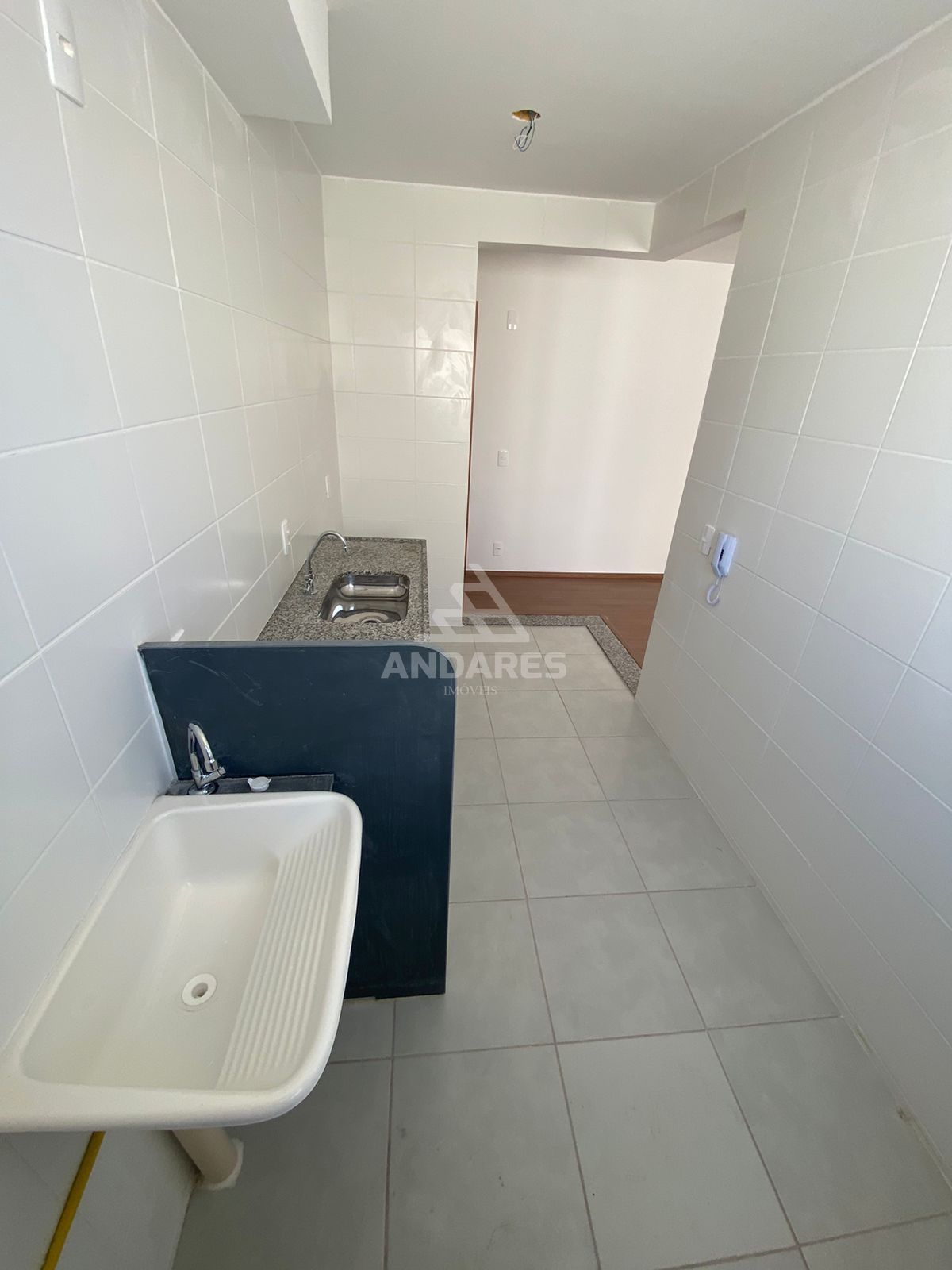 Apartamento para alugar com 2 quartos, 65m² - Foto 11