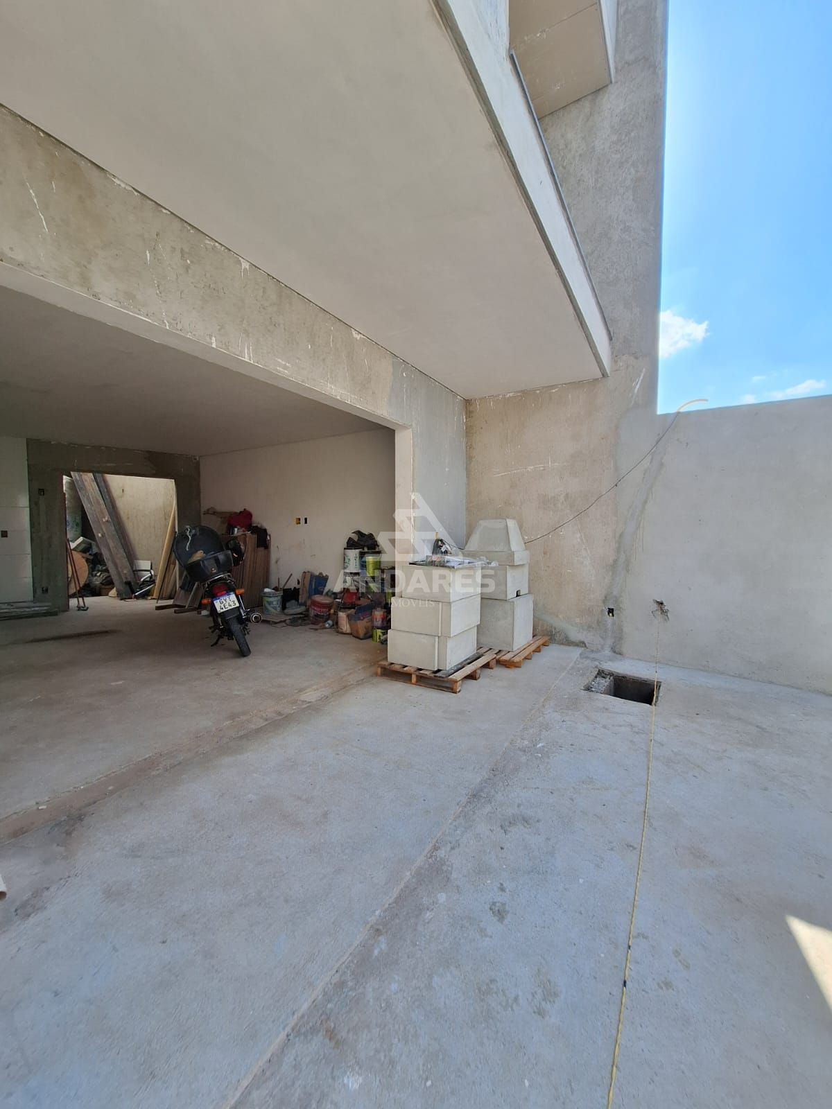 Casa à venda com 2 quartos, 120m² - Foto 3