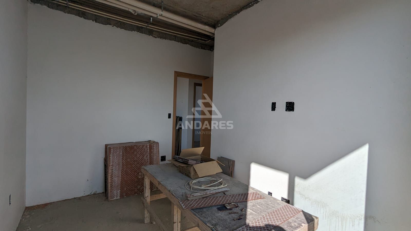 Apartamento à venda com 2 quartos, 75m² - Foto 7