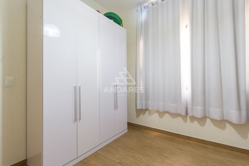 Casa à venda com 3 quartos, 362m² - Foto 19