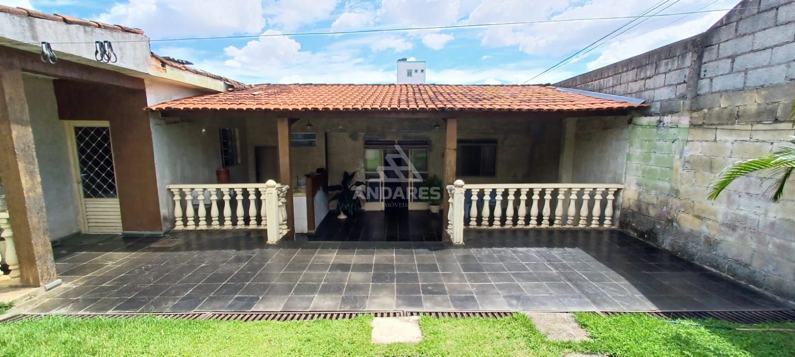 Casa à venda com 3 quartos, 360m² - Foto 3