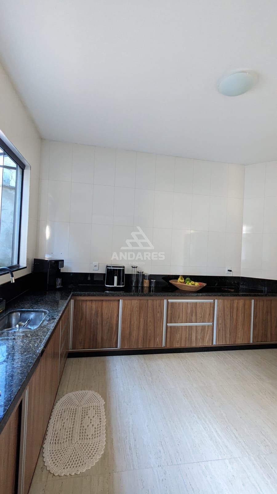 Casa à venda com 4 quartos, 240m² - Foto 5