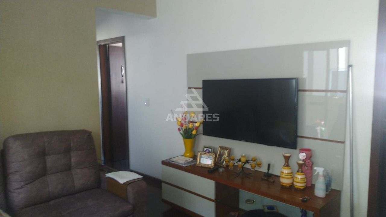 Apartamento à venda com 3 quartos, 160m² - Foto 3