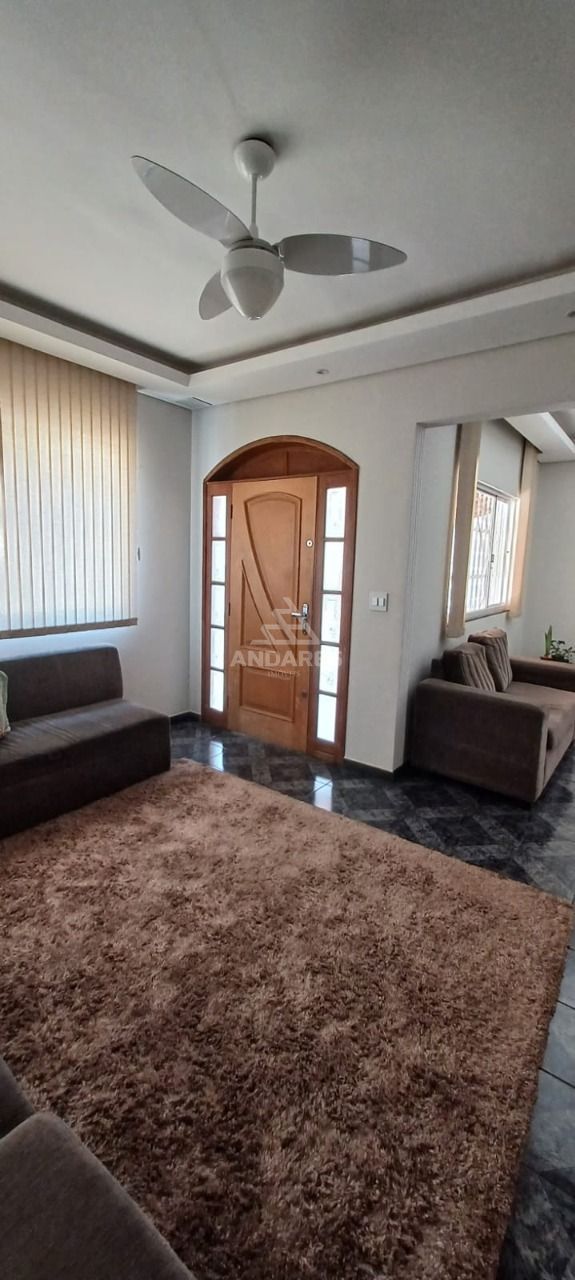 Casa à venda com 3 quartos, 360m² - Foto 8