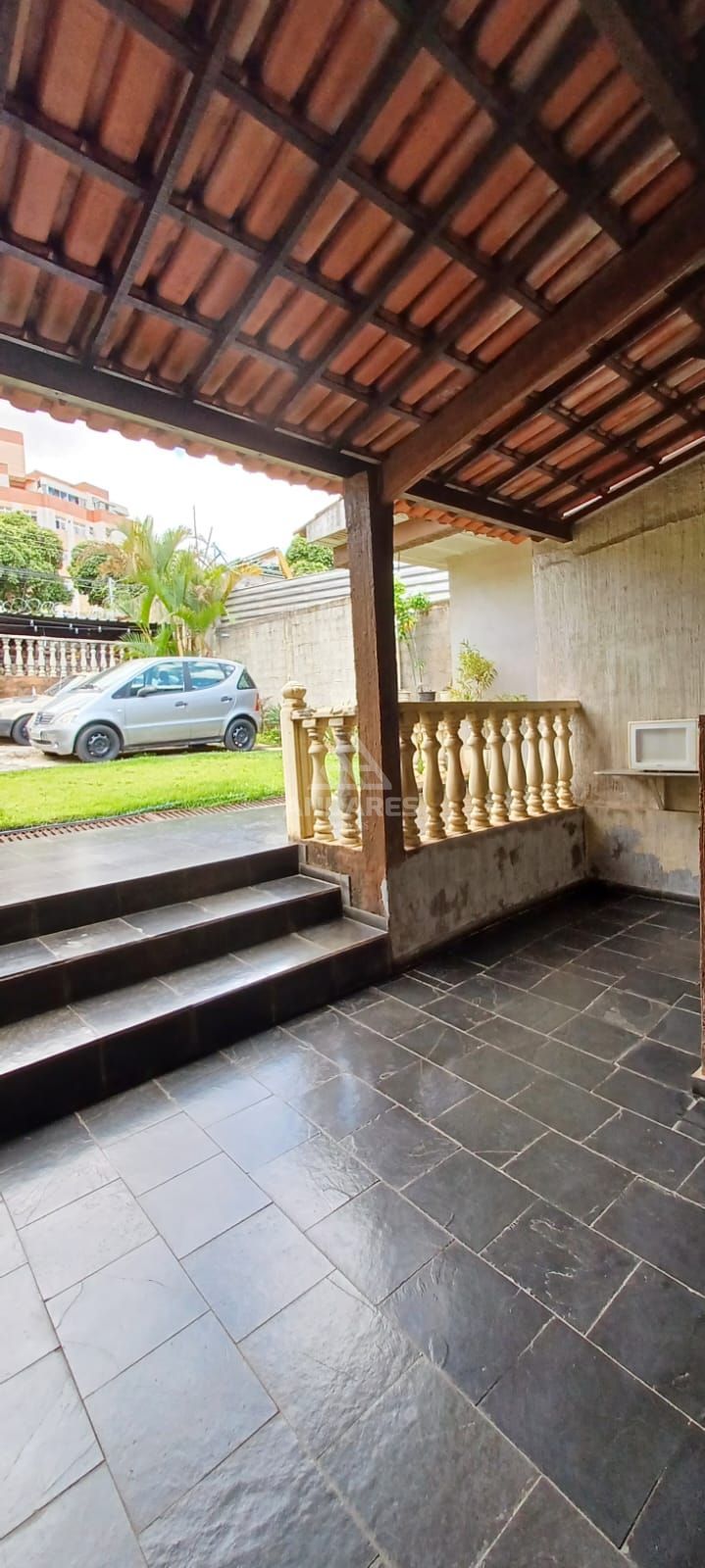 Casa à venda com 3 quartos, 360m² - Foto 6