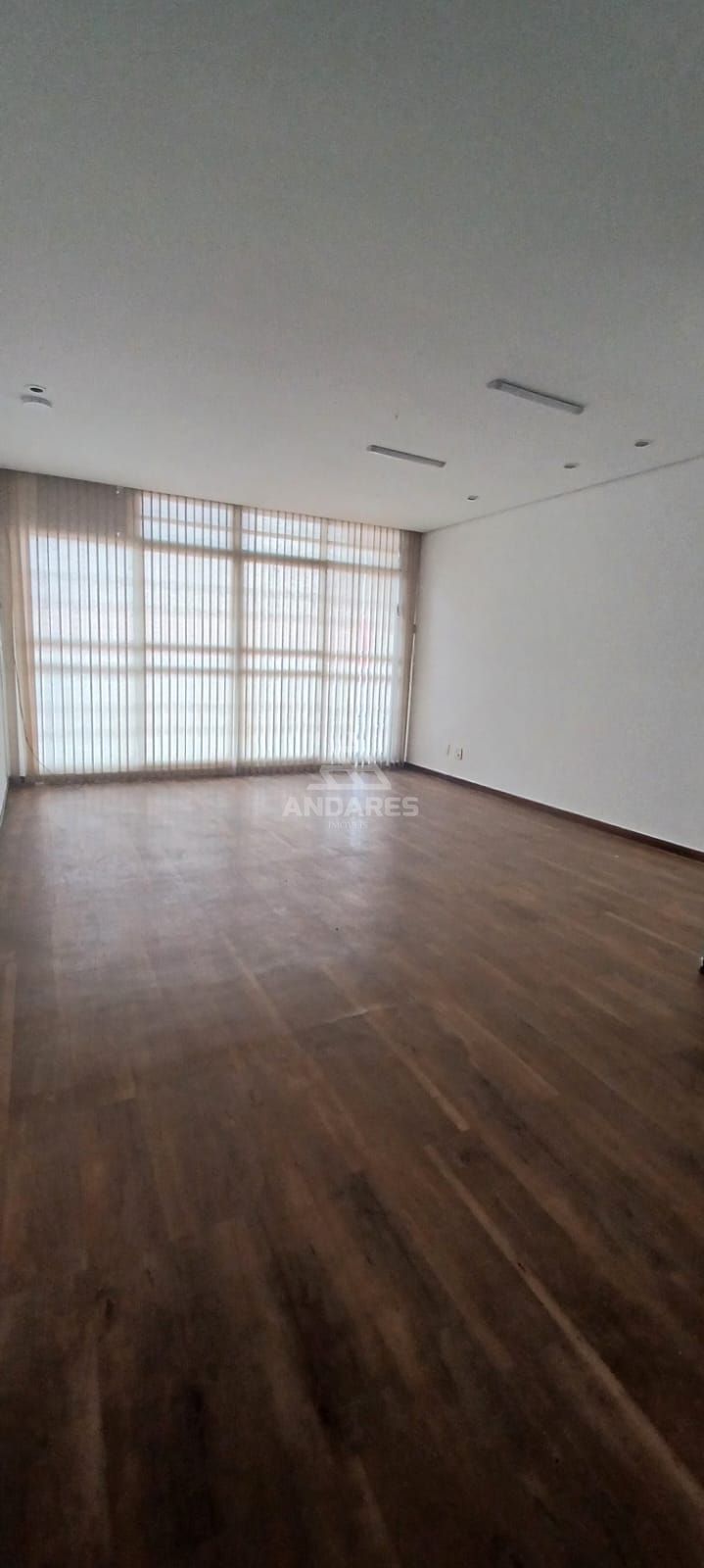 Loja-Salão para alugar com 1 quarto, 32m² - Foto 5