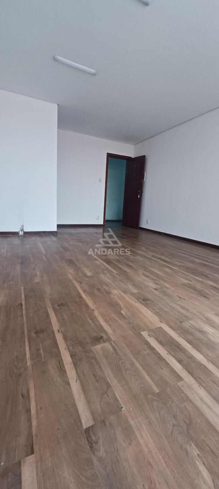 Loja-Salão para alugar com 1 quarto, 32m² - Foto 1