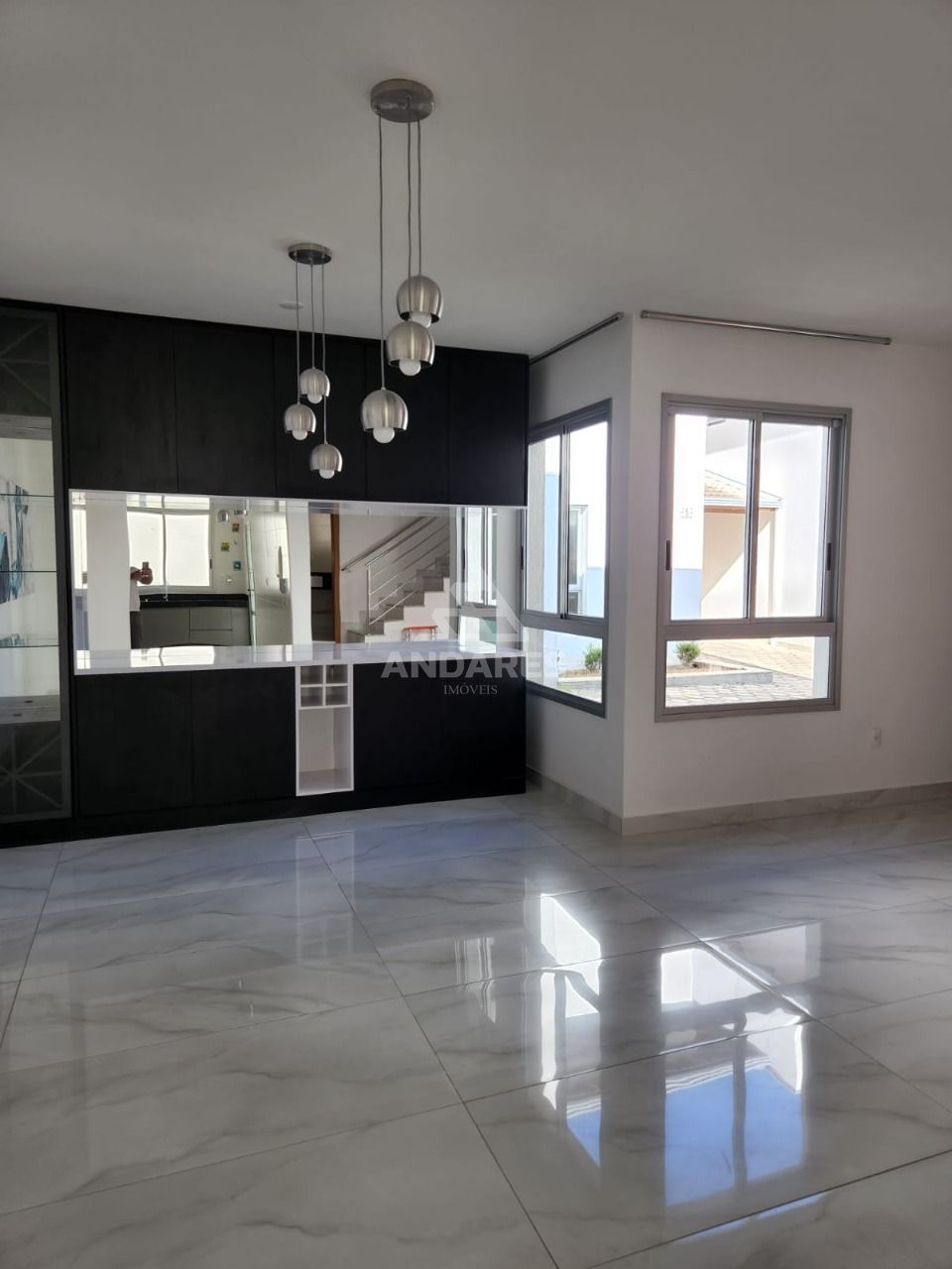 Casa à venda com 3 quartos, 155m² - Foto 4