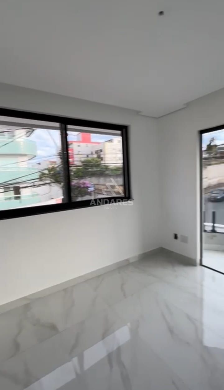 Casa à venda com 3 quartos, 150m² - Foto 19