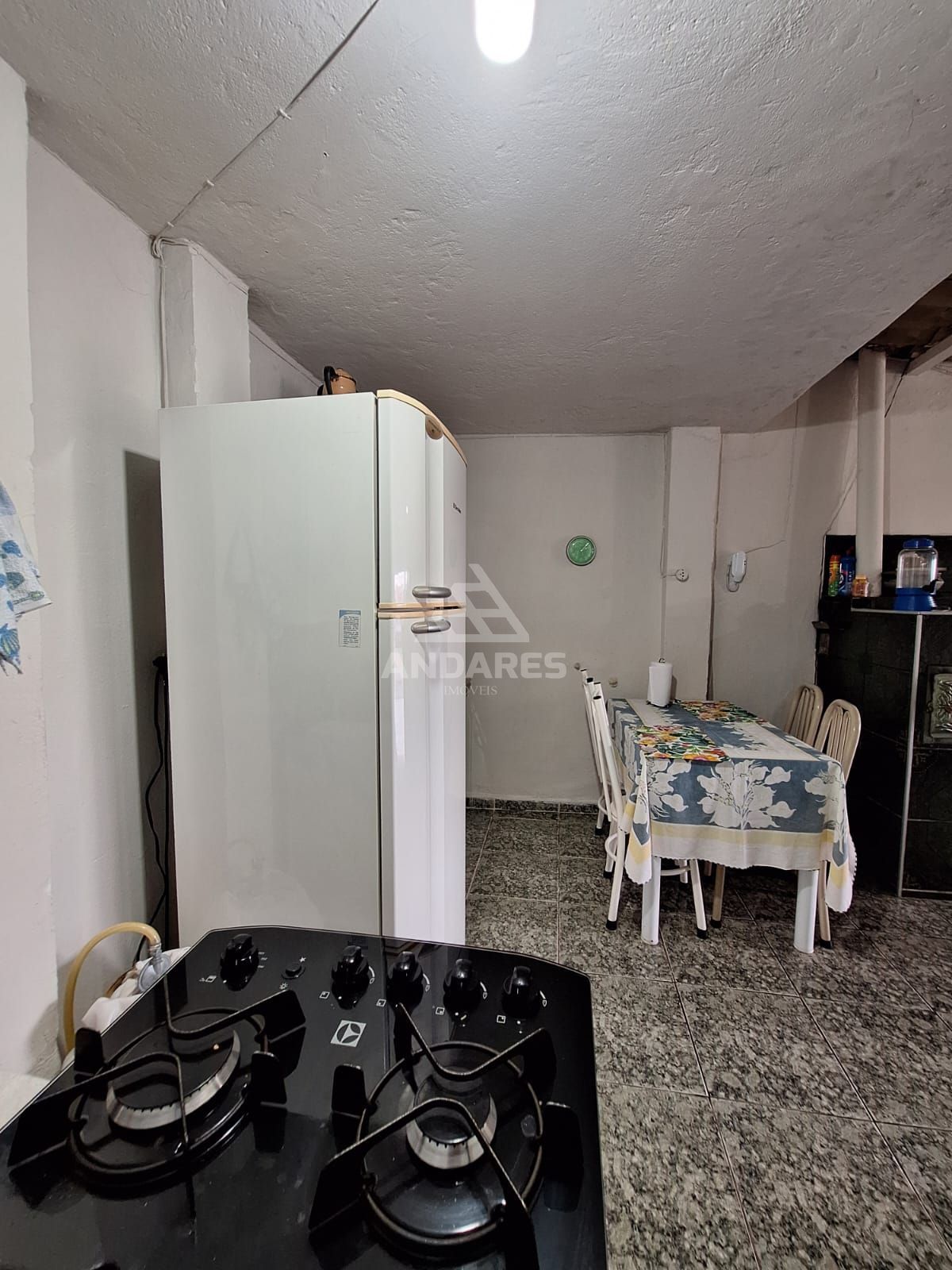 Casa à venda com 2 quartos, 360m² - Foto 13