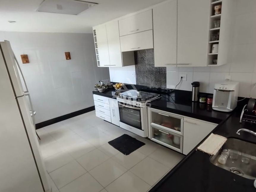 Apartamento à venda com 3 quartos, 130m² - Foto 10