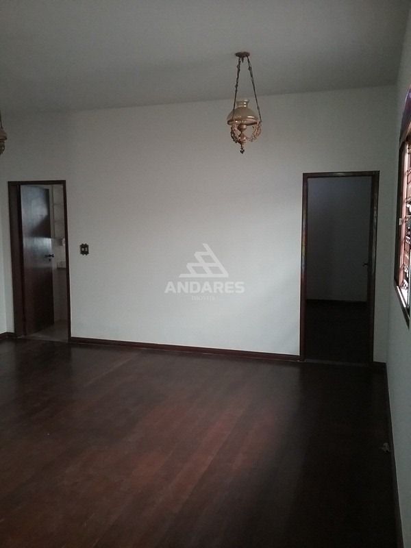 Casa à venda com 4 quartos, 360m² - Foto 10