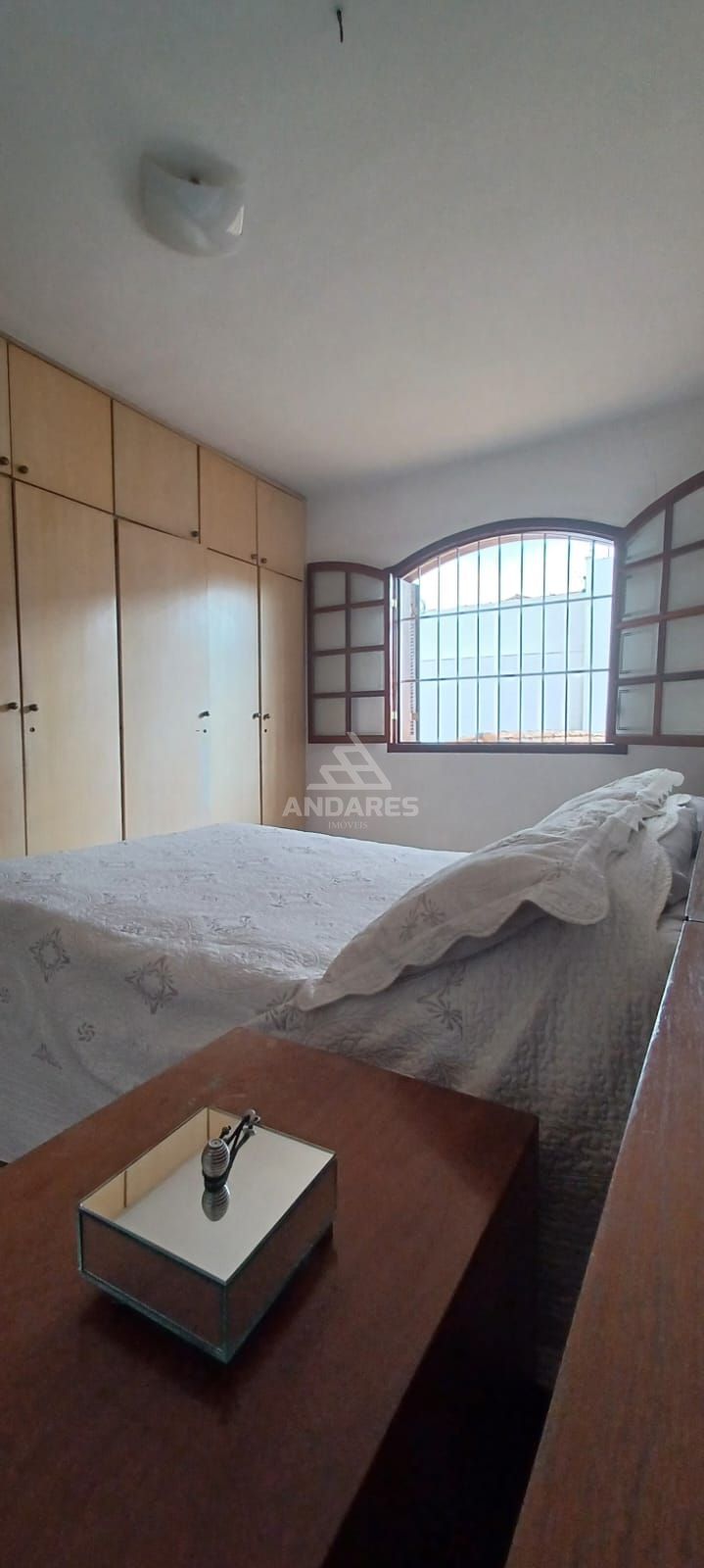 Casa à venda com 3 quartos, 360m² - Foto 11