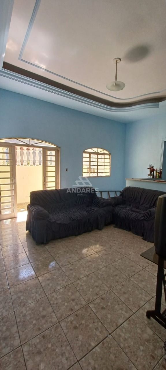 Casa à venda com 4 quartos, 300m² - Foto 13