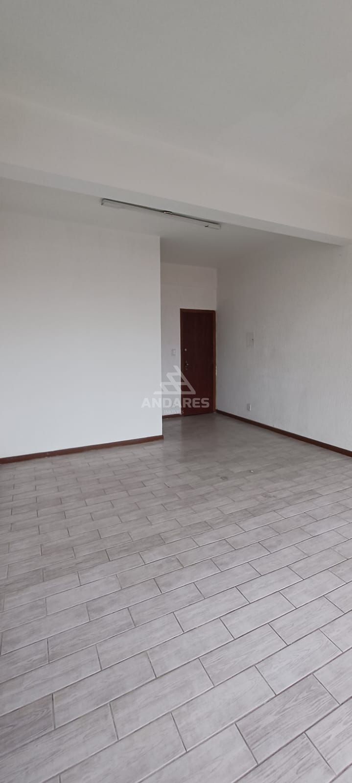 Loja-Salão para alugar com 1 quarto, 32m² - Foto 2