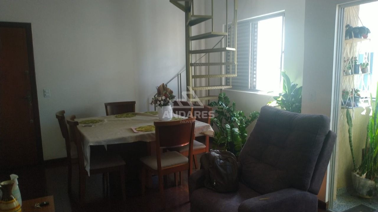 Apartamento, 3 quartos, 160 m² - Foto 2