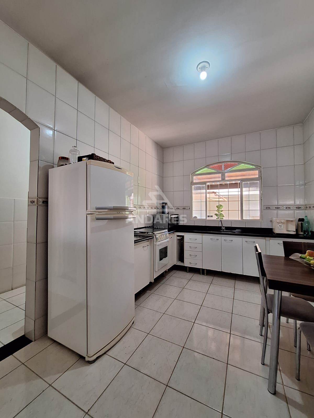 Casa à venda com 2 quartos, 360m² - Foto 22