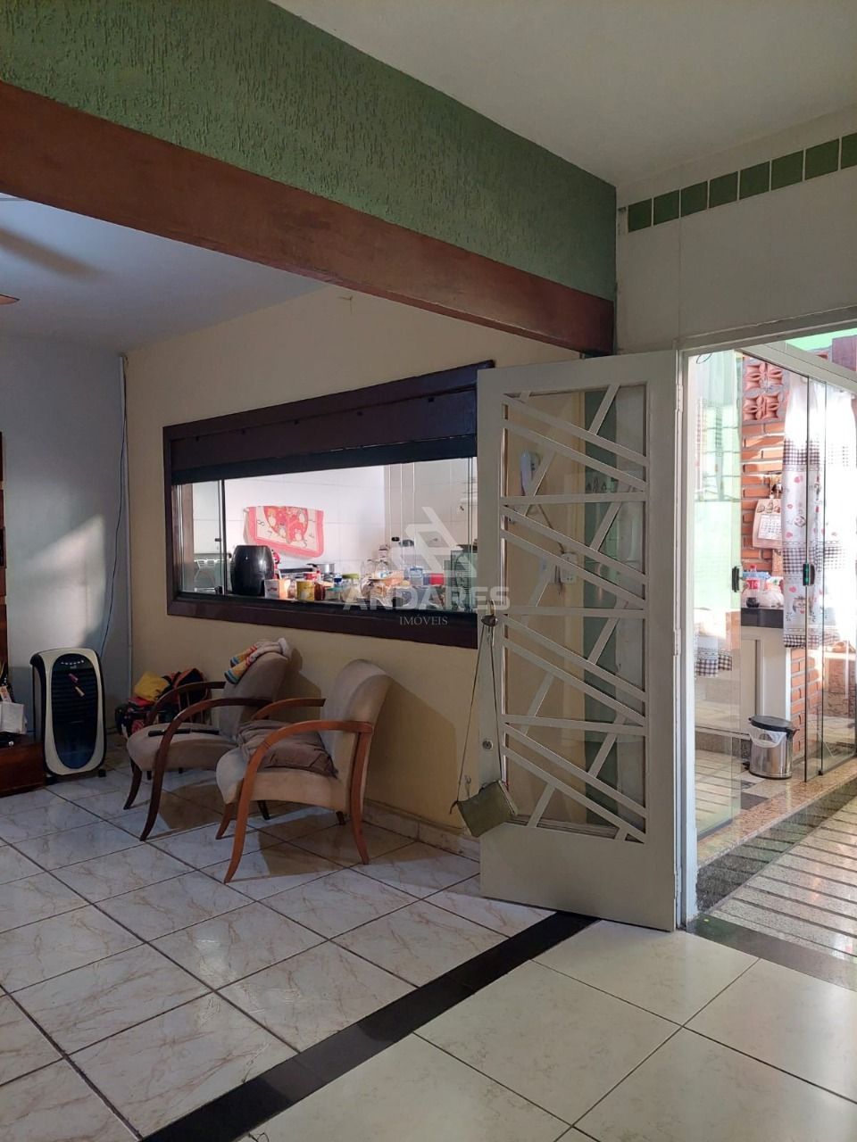 Casa à venda com 2 quartos, 360m² - Foto 5