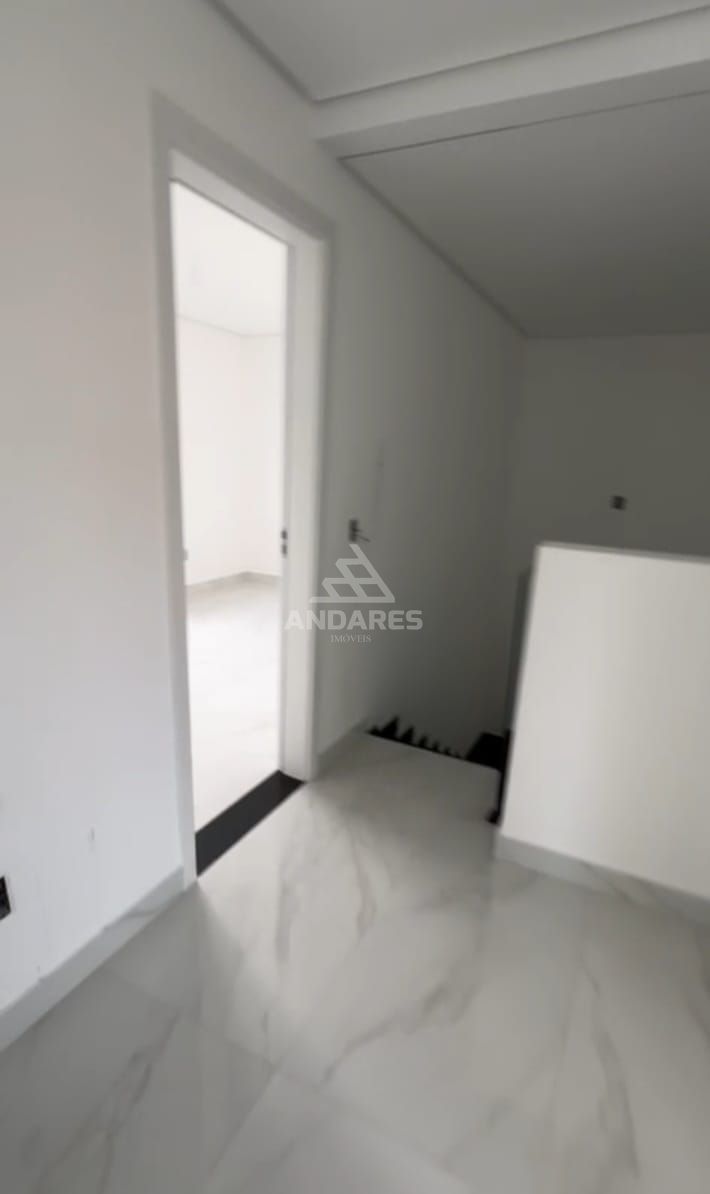 Casa à venda com 3 quartos, 150m² - Foto 14