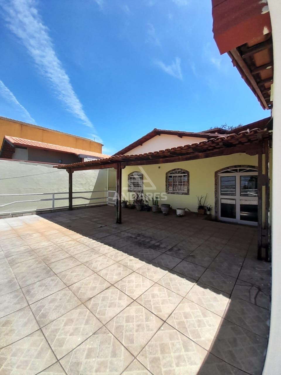 Casa à venda com 4 quartos, 300m² - Foto 6