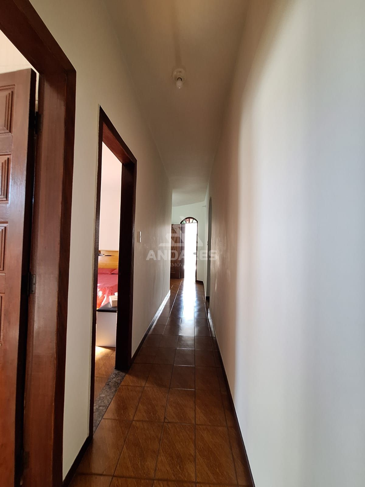 Casa à venda com 2 quartos, 360m² - Foto 9