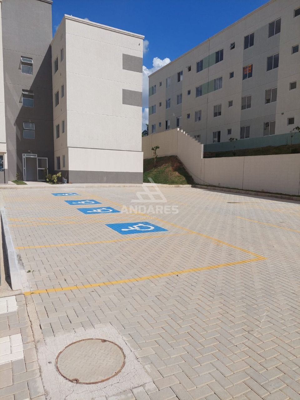 Apartamento à venda com 2 quartos, 47m² - Foto 2