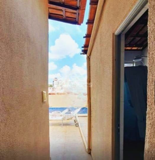 Casa à venda com 3 quartos, 360m² - Foto 17