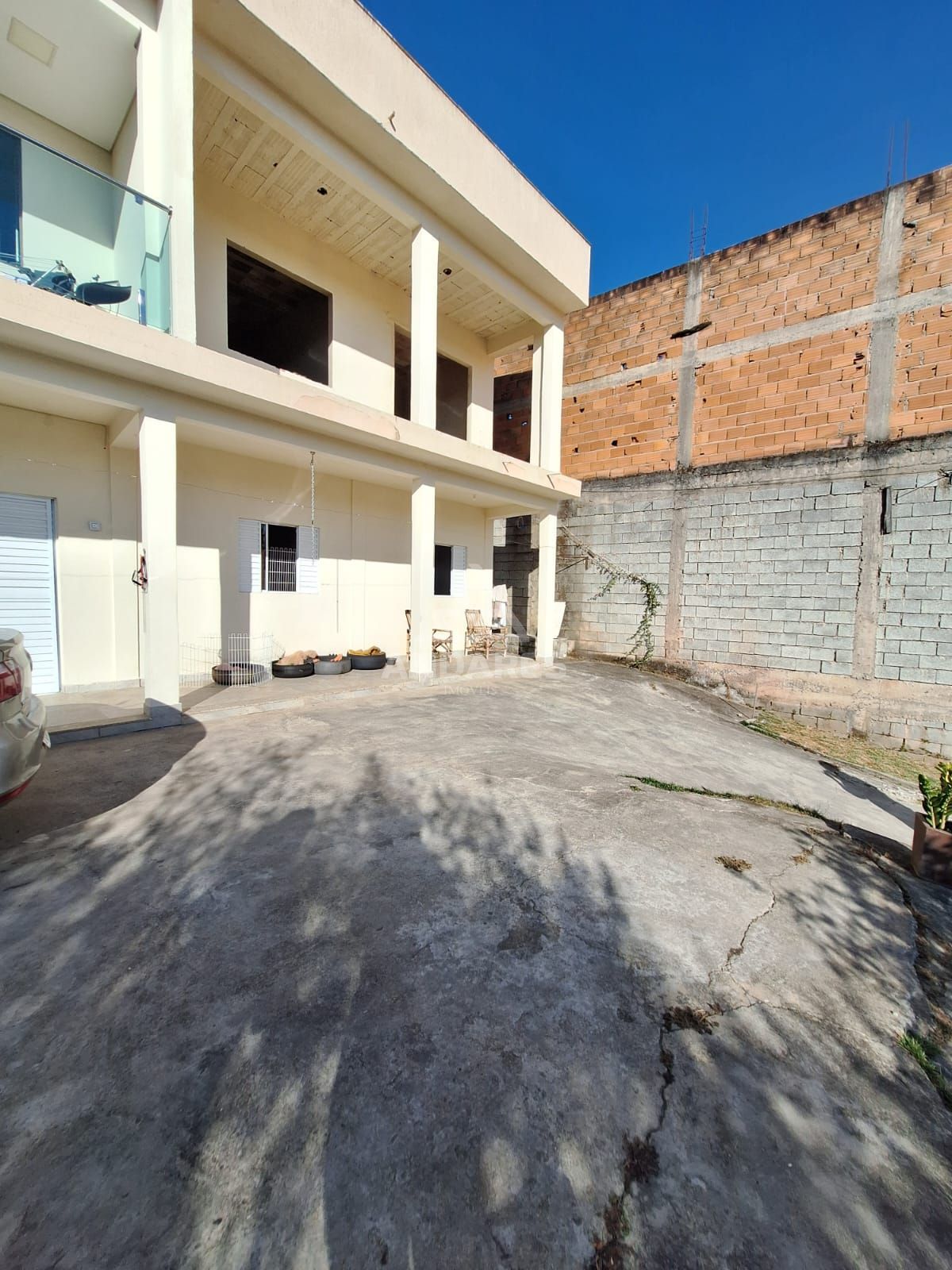 Casa à venda com 3 quartos, 1000m² - Foto 8