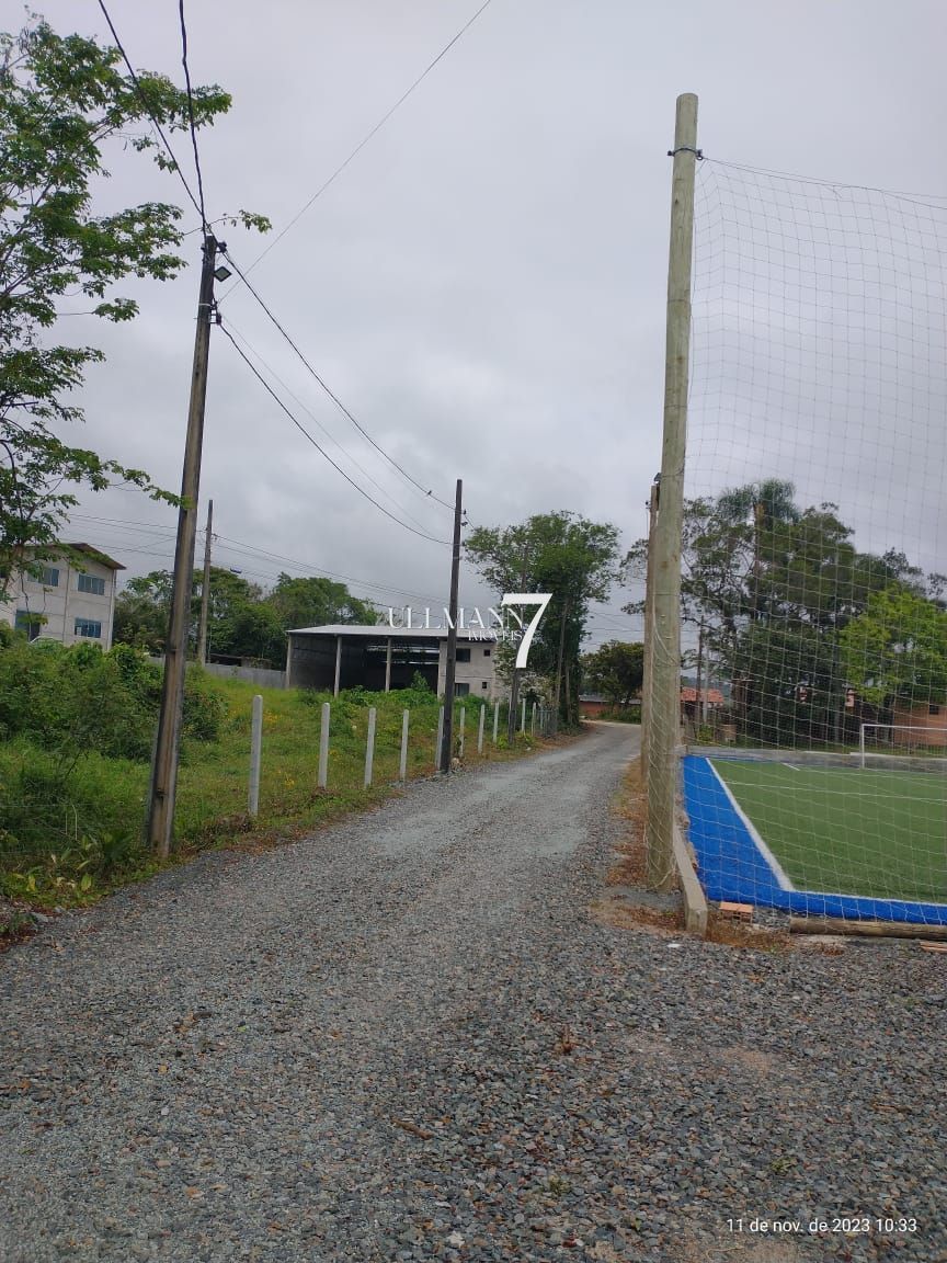 Galpão / Depósito / Armazém de no bairro Vila Paraguai, em Barra Velha | Eu Corretor