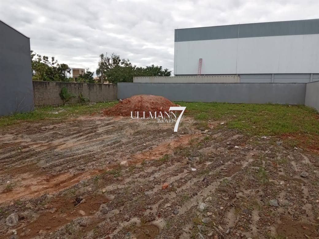 Terreno para alugar, 671m² - Foto 6