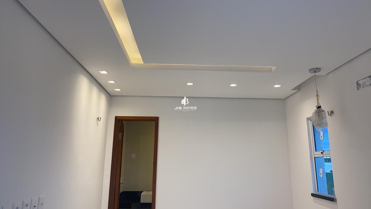 Casa de Condomínio à venda com 4 quartos, 250m² - Foto 9