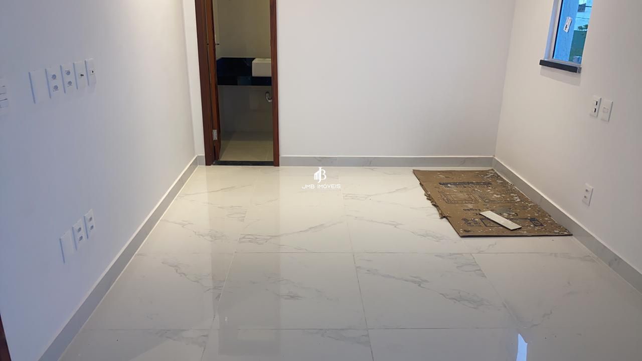 Casa de Condomínio à venda com 4 quartos, 250m² - Foto 10
