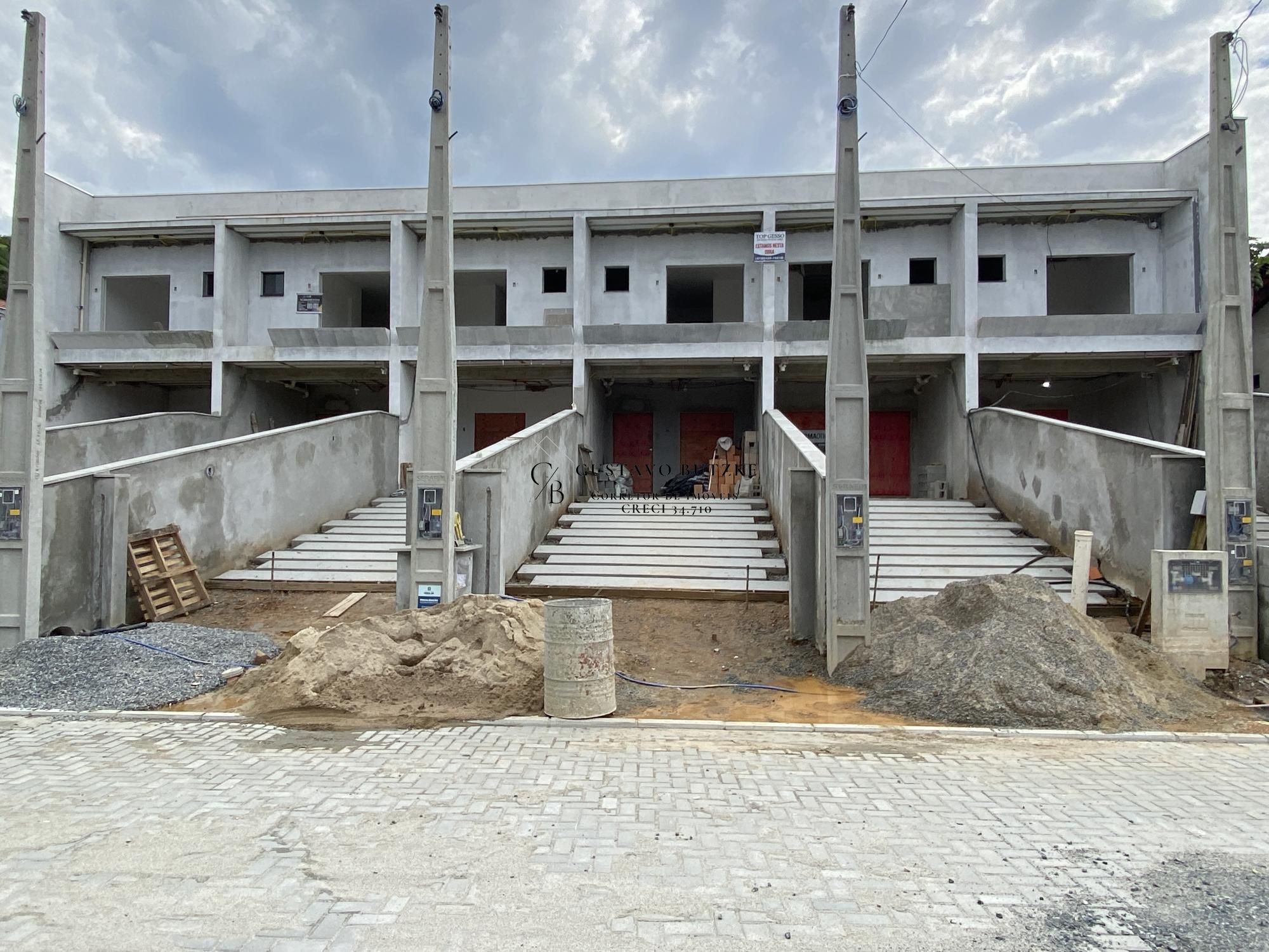 Casa à venda  no São Marcos - Joinville, SC. Imóveis